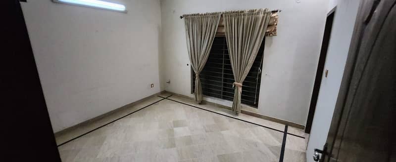 5 Marla Fully Renovated 3 Beds House For Rent In Phase 5, Block D, DHA 14