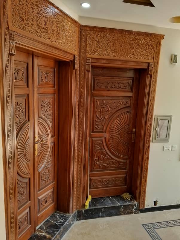 10 Marla Ground Portion For Rent 4