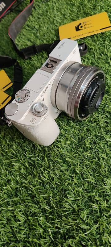 sony A6000 0