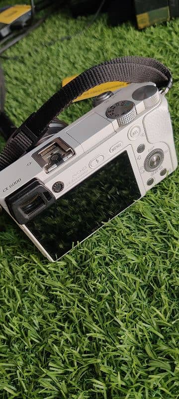 sony A6000 3