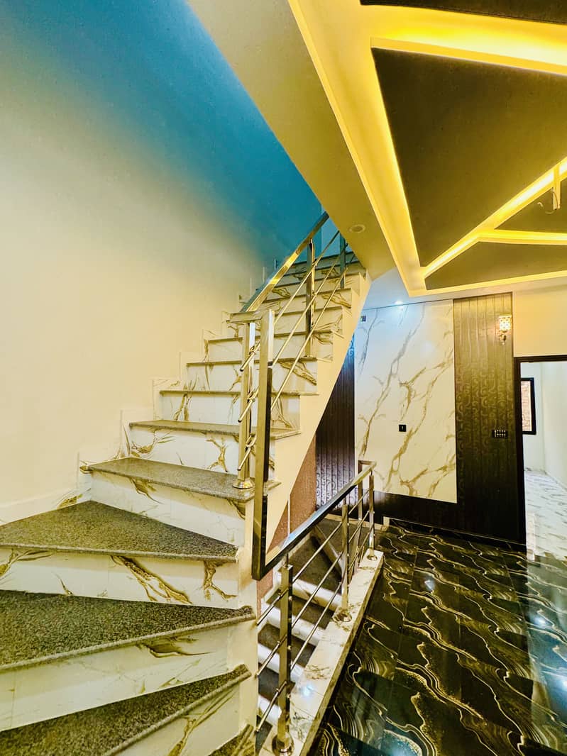 3 marla doble story house for sale 8