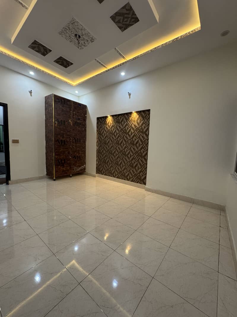 2.5 marla house for sale schem mor sabzazar 5
