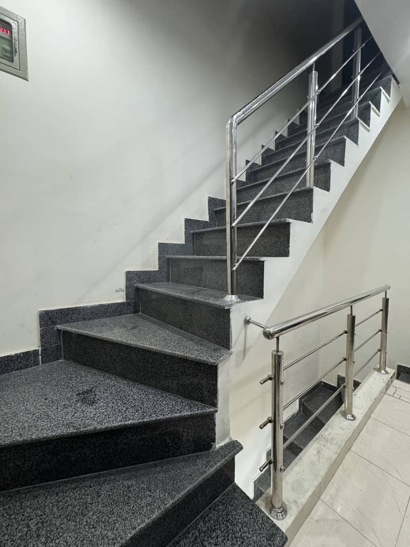 2.5 marla house for sale schem mor sabzazar 7