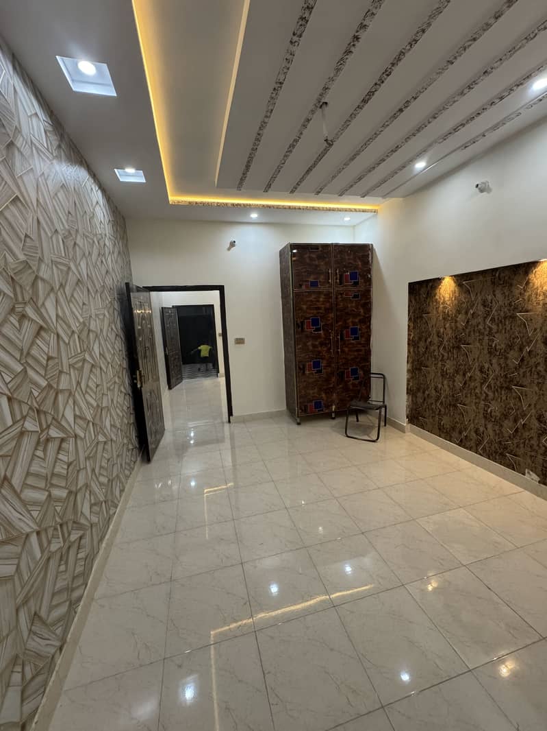 2.5 marla house for sale schem mor sabzazar 14