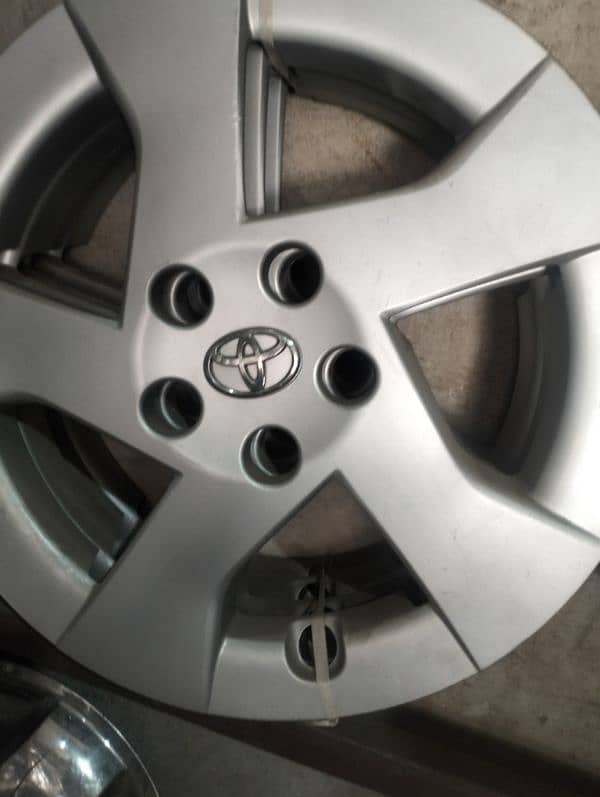 prious car wheel cup Genuine 1