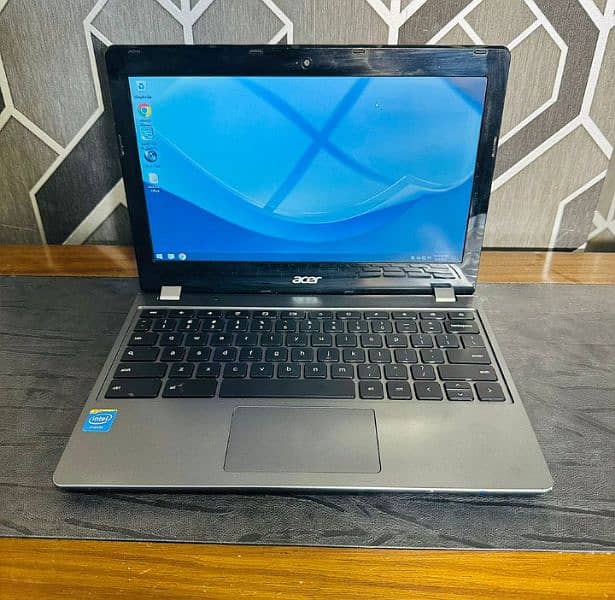Acer C740 Chromebook 12 inch 4/128gb & 4/256gb both available 0