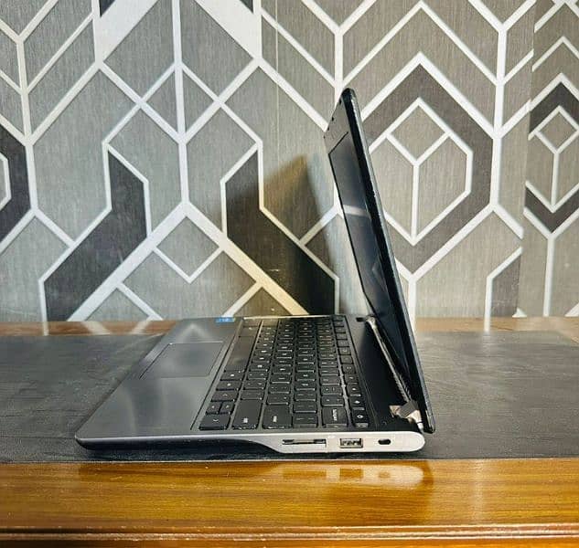 Acer C740 Chromebook 12 inch 4/128gb & 4/256gb both available 2