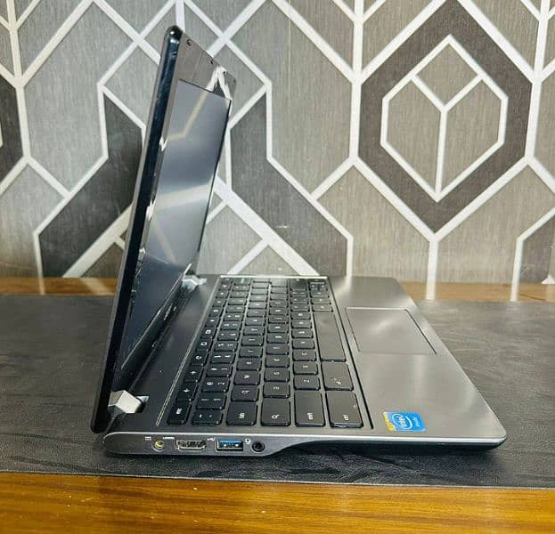 Acer C740 Chromebook 12 inch 4/128gb & 4/256gb both available 3