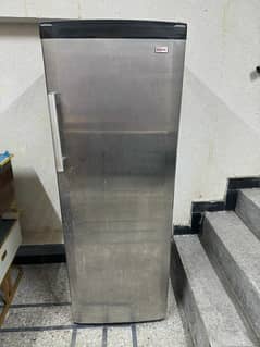 Vertical Freezer Condition 9/10