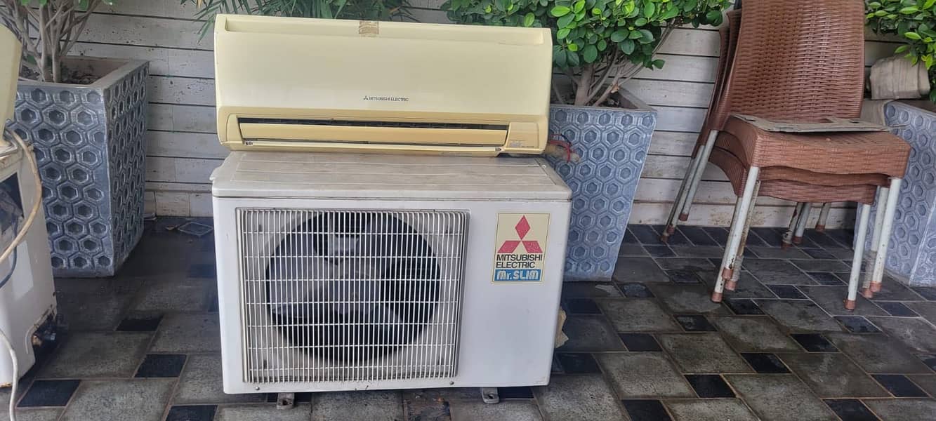 Mitsubishi Air conditioner 1