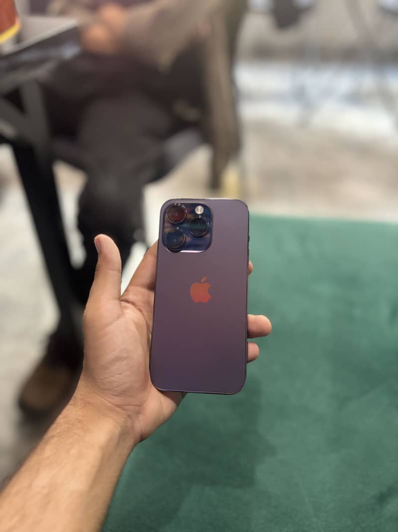 Iphone 14 Pro | PTA Approved | 256 GB | Deep Purple 1
