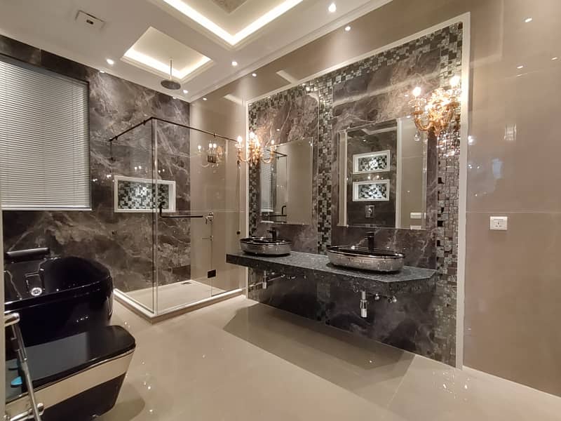 One Kanal Brand New Spanish Design Most Beautiful Owner Build Bungalow 2 Servant Quarter In Basement For Sale At Prime Location Of DHA Lahore Near To Park Masjid & Commercial Market. 15