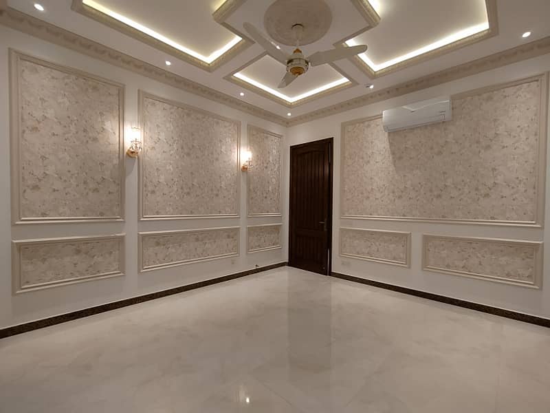 One Kanal Brand New Spanish Design Most Beautiful Owner Build Bungalow 2 Servant Quarter In Basement For Sale At Prime Location Of DHA Lahore Near To Park Masjid & Commercial Market. 35