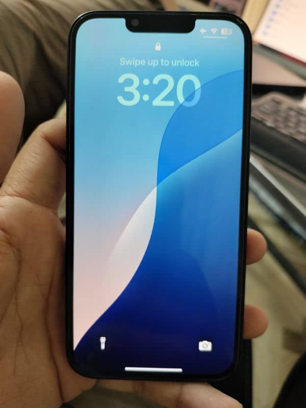 IPHONE 13jv 128GB 0