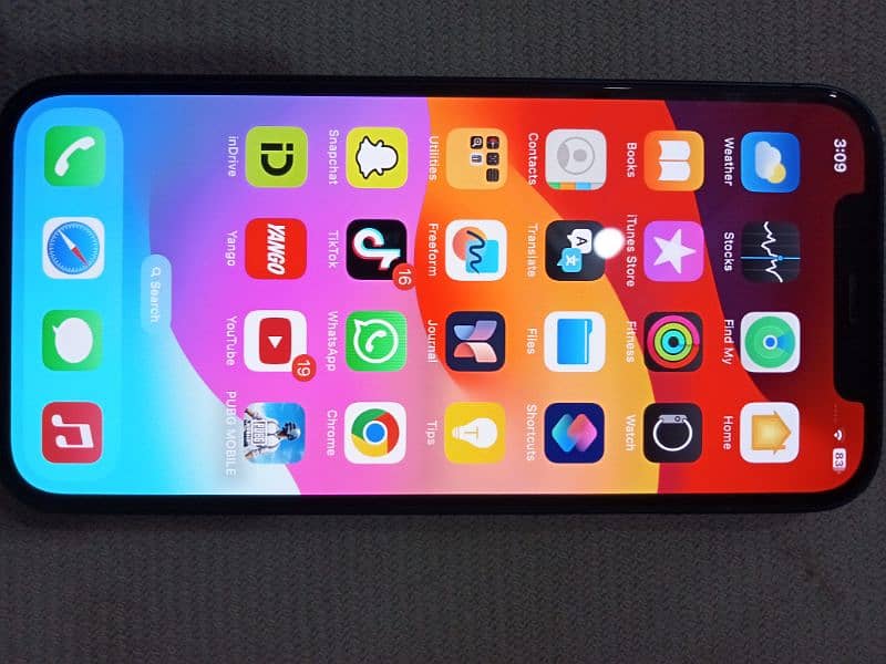 good condition scratchless new condition 10/10 3