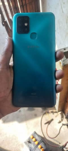 Infinix hot 10 4 64 complete box charger techno original