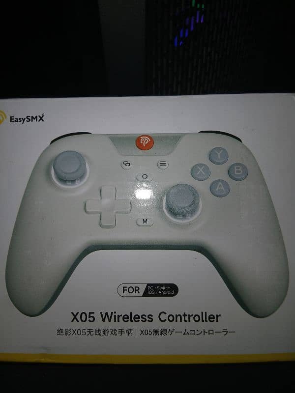 EasySMX X05 wireless controller new box pack 0
