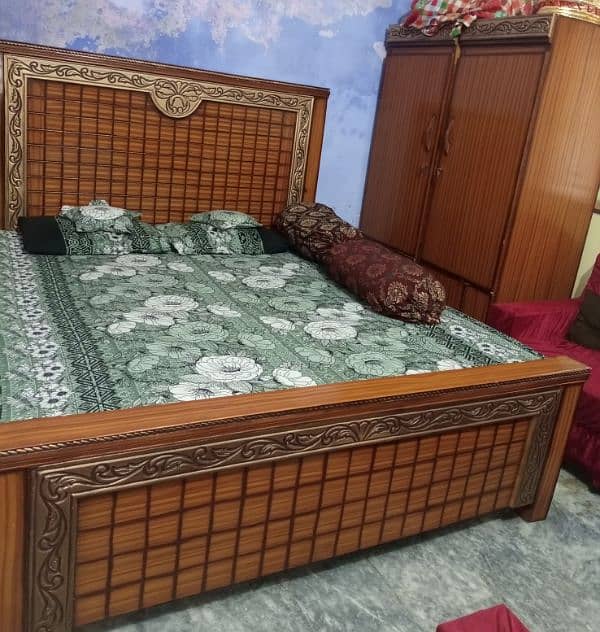 Bed and side tables 0
