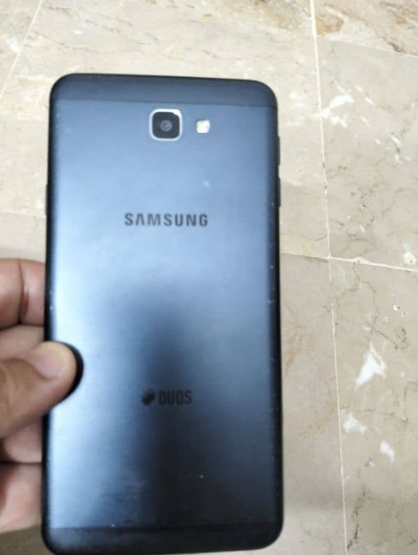 Samsung Galaxy j7 prime 3