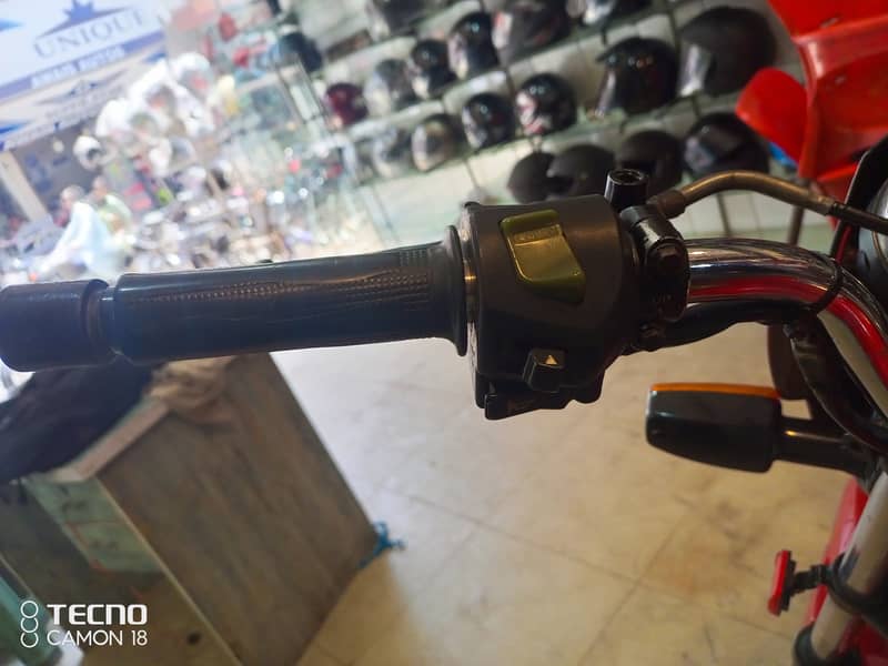 Unique UD 100 2015 6