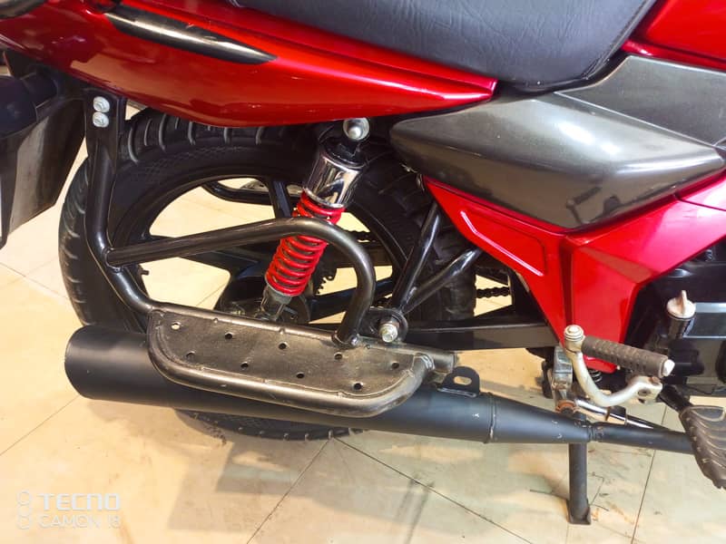Unique UD 100 2015 18