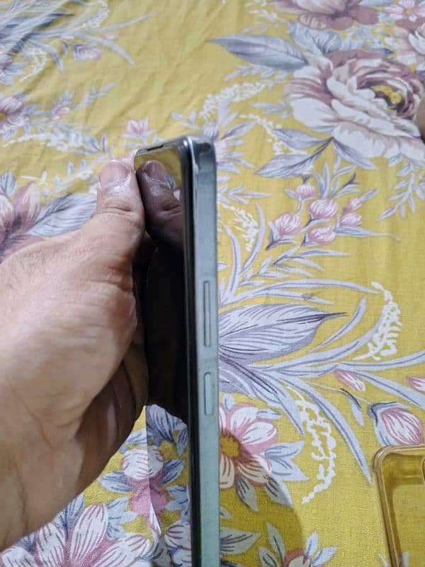 Infinix Note 30 with box 2