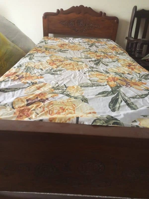 only bed for sale 0