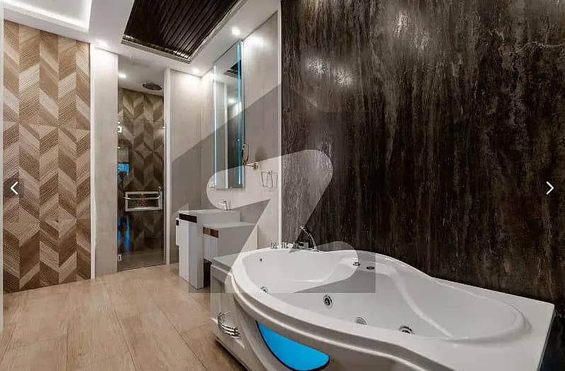 01 KANAL BEAUTIFUL HOUSE FOR SALE IN DHA PHASE 8 17