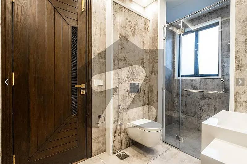 01 KANAL BEAUTIFUL HOUSE FOR SALE IN DHA PHASE 8 23