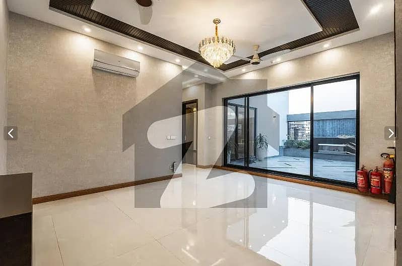 01 KANAL BEAUTIFUL HOUSE FOR SALE IN DHA PHASE 8 24