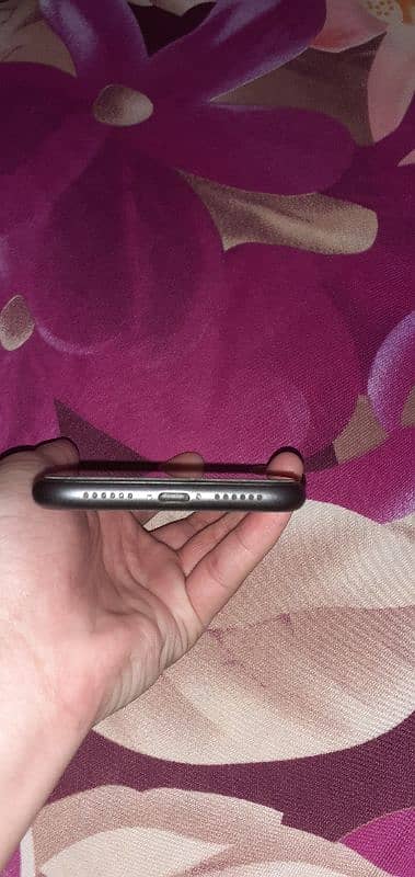 iPhone 11 non pta 1