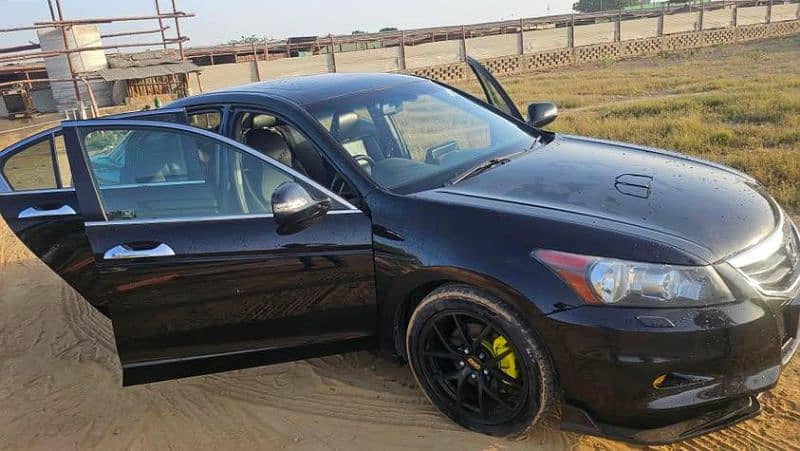 Honda Accord 2010 | Black Beauty | Well Maintained 4