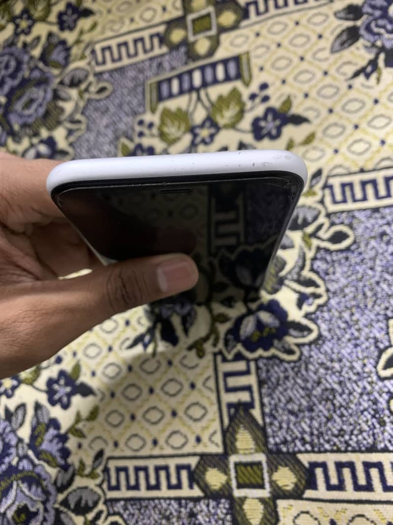 Iphone XR 5