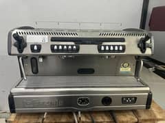 "Nuova Simonelli Coffee Machine – Professional Quality Brewing"