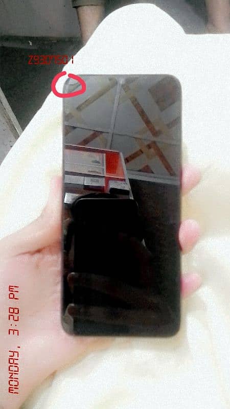 Infinix hot 10i 4/128 corner or Halka sa break ha Baki all original ha 2