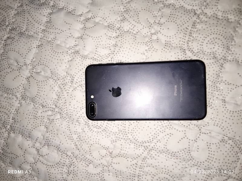 URGENT  IPHONE 7PLUS FOR  SALE read discription 0