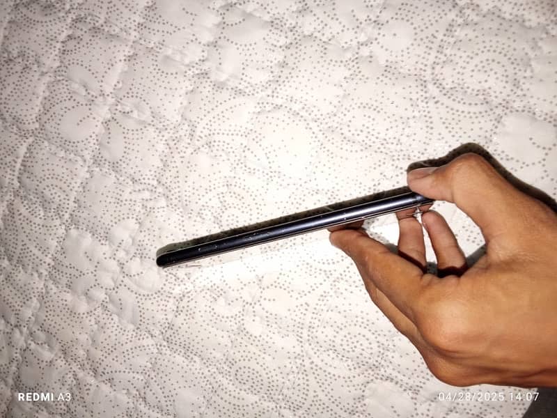 URGENT  IPHONE 7PLUS FOR  SALE read discription 5