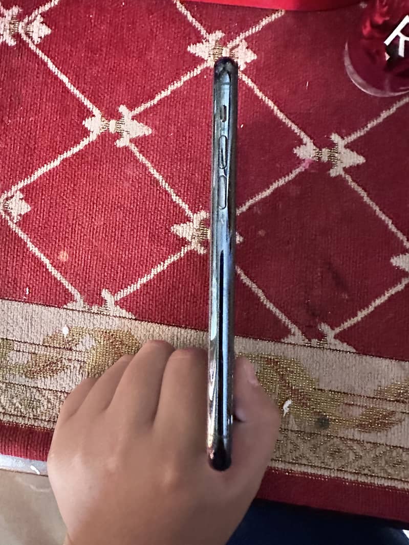 iPhone 11 Pro Non-PTA 6