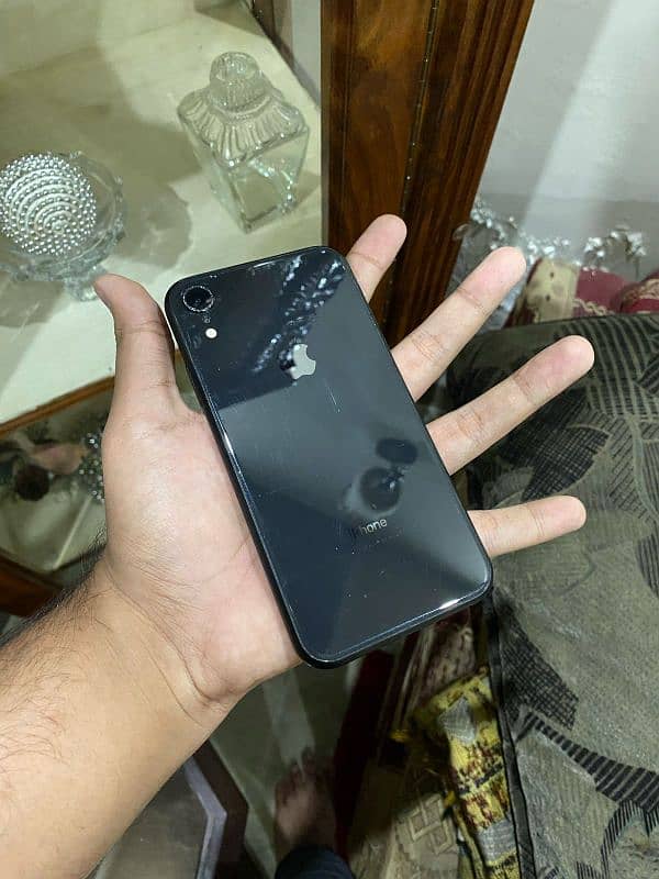iphone XR 3
