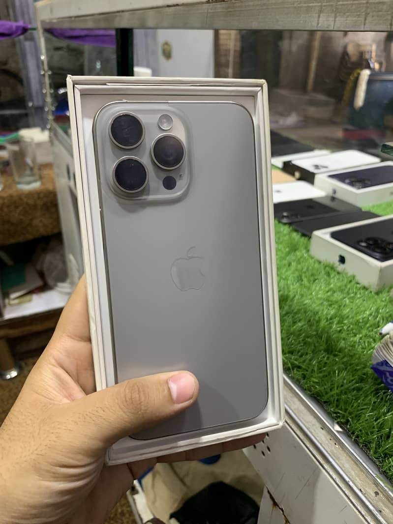 Iphone 15 Pro Max Jv 124 Cycle Natural Titanium 100% health full box 1