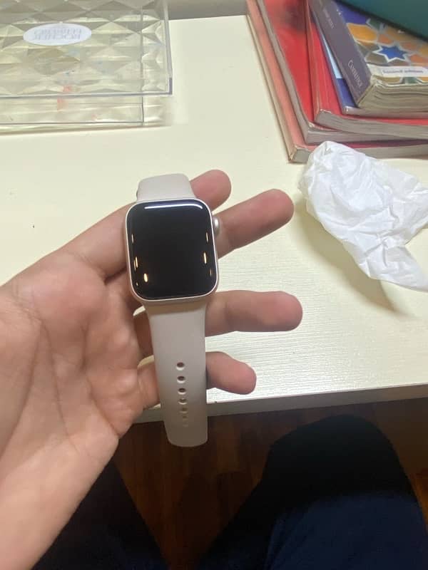 Apple Smart Watch SE 2nd generation 2022 4