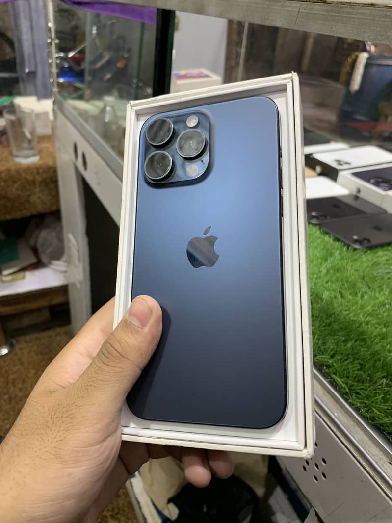 Iphone 15 pro max jv 89% health blue full box 10/10 256 gb 1