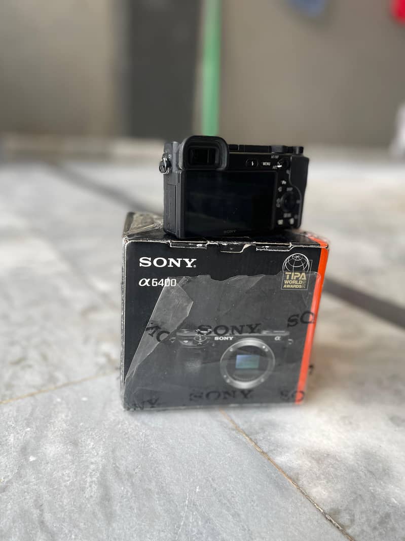 Sony a6400 body(Only 6k Shuttercount)- Just like new 4