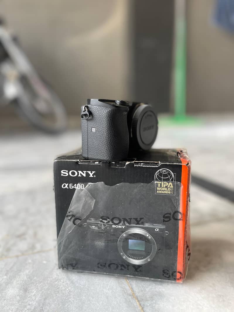 Sony a6400 body(Only 6k Shuttercount)- Just like new 6