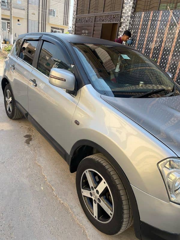Nissan Qashqai 2009 6