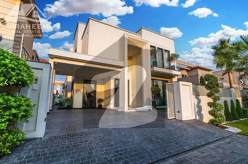 01 KANAL BEAUTIFUL WHITE HOUSE FOR SALE IN DHA PHASE 8 0