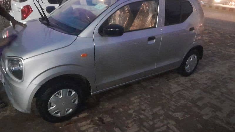Suzuki Alto 2024/25 3