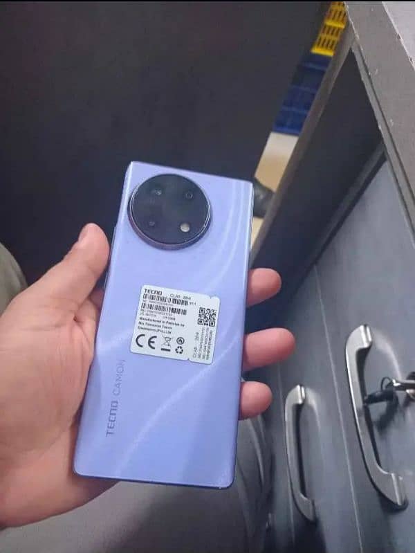 Tecno camon 30s 8+8/256 complete box 0