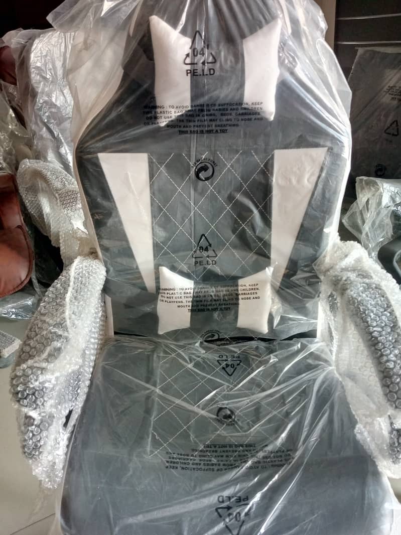 Razer- Gaming Chair with Gaming chair fully comfortable chair importe 15