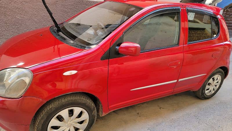 Toyota Vitz 2000 2
